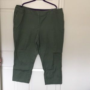 Vince Camuto Green Crops